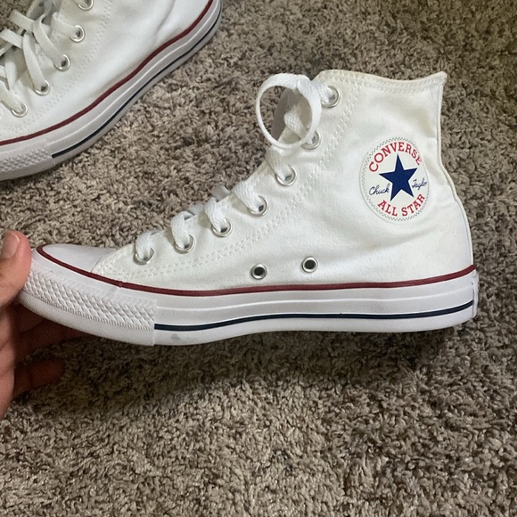 SOLD Chuck Taylor All Star Canvas in White size 7 - Picture 5 of 9